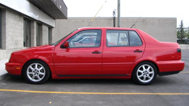 Police seek red sedan in connection with abduction of California teen